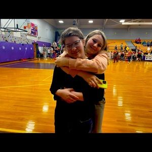 Meet your Posher, Kendra